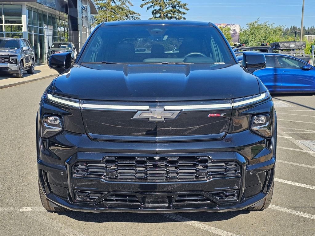 2025 Chevrolet Silverado EV Base