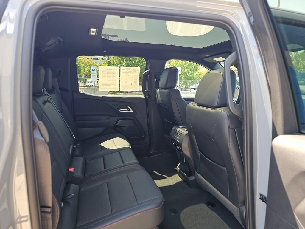 2025 Chevrolet Silverado EV Base