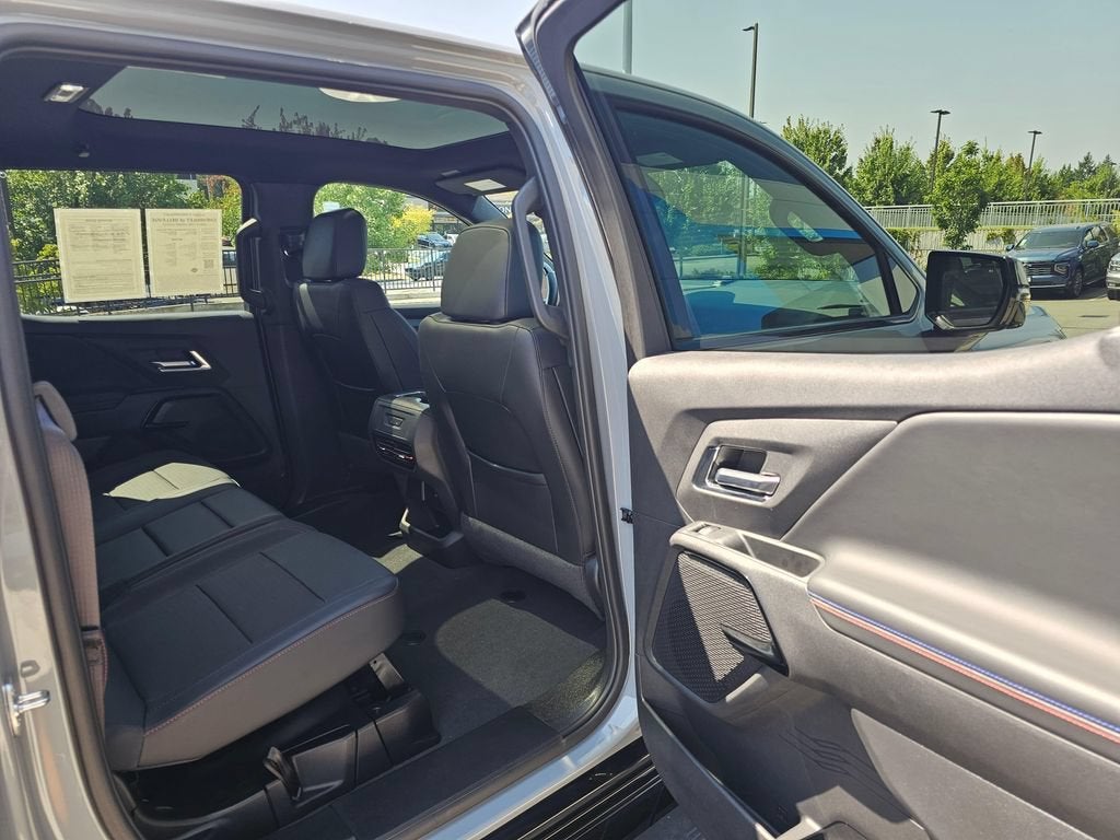 2025 Chevrolet Silverado EV Base