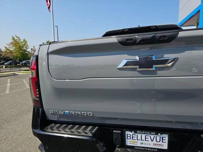 2025 Chevrolet Silverado EV Base