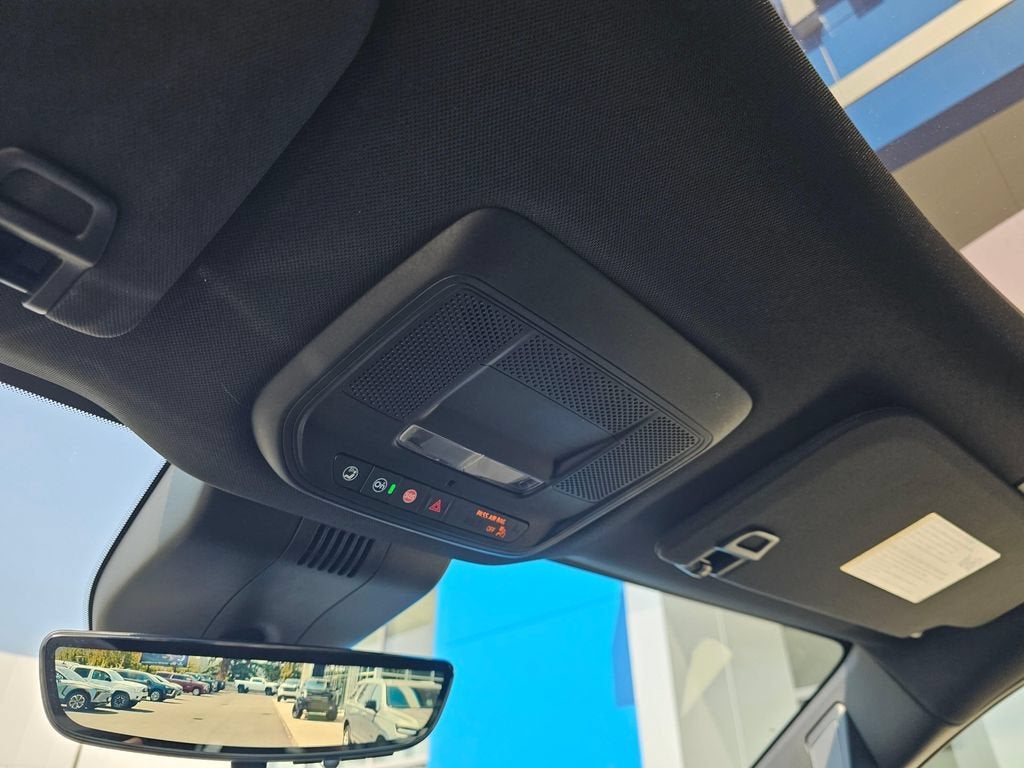 2025 Chevrolet Silverado EV Base