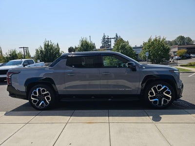 2025 Chevrolet Silverado EV Base