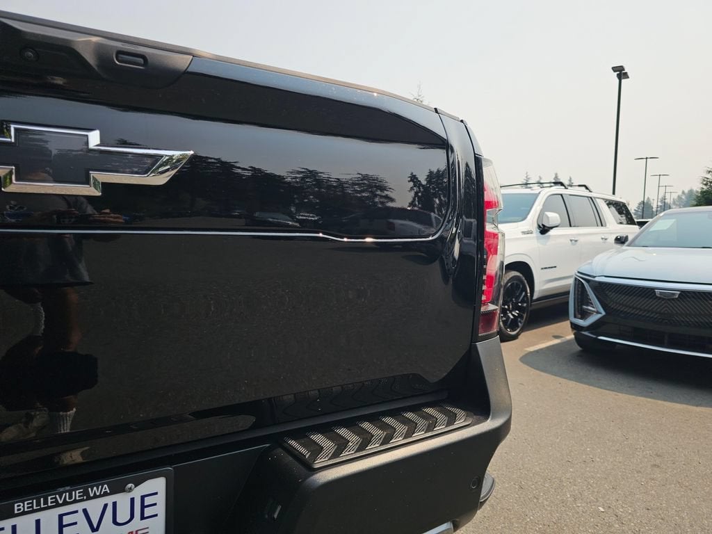 2026 Chevrolet Silverado EV Base