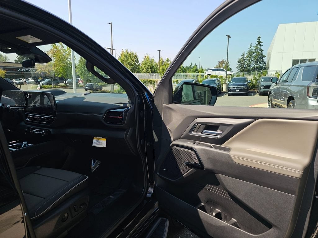2026 Chevrolet Silverado EV Base