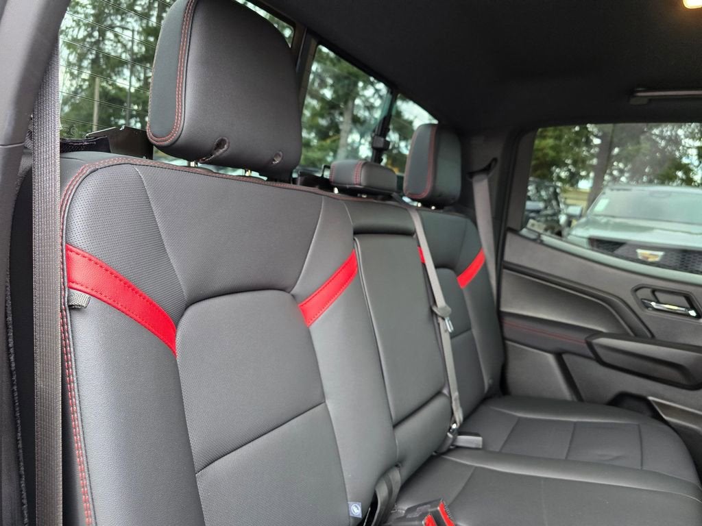 2025 Chevrolet Colorado Base