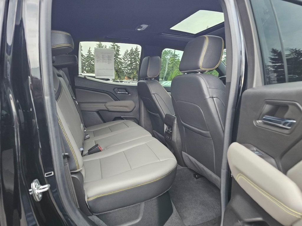 2024 Chevrolet Colorado Base