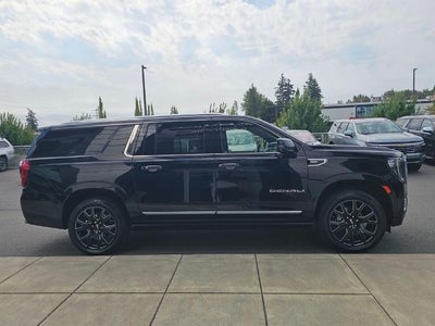 2023 GMC Yukon XL Denali