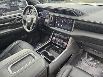 2022 GMC Yukon XL Denali