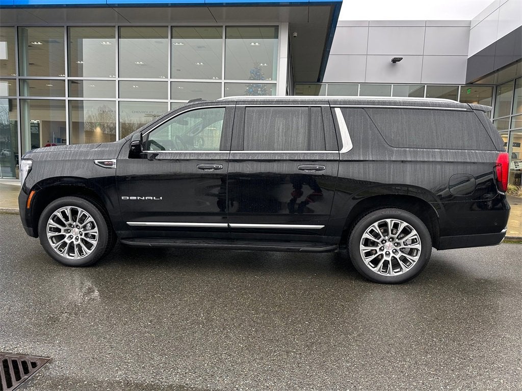 2025 GMC Yukon XL Base