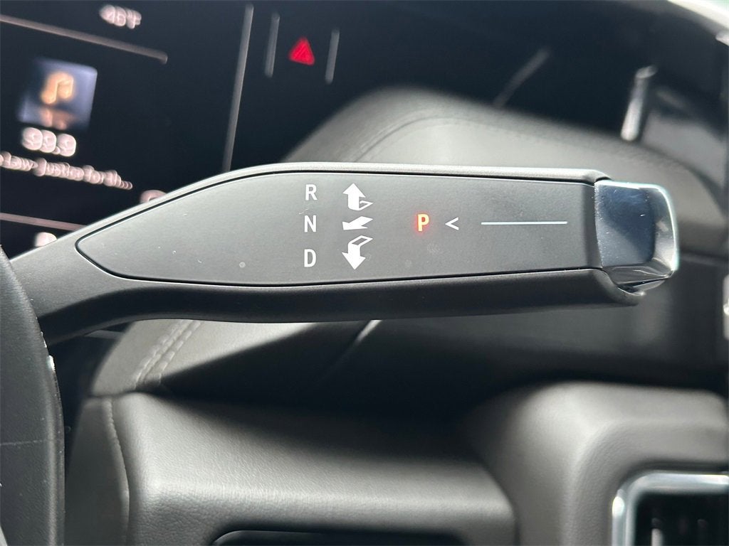 2025 GMC Yukon XL Base