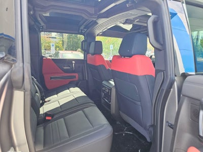 2026 GMC HUMMER EV SUV Base