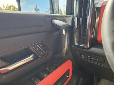2026 GMC HUMMER EV SUV Base