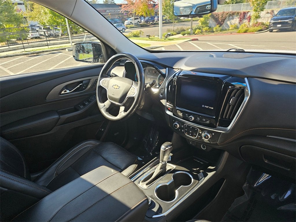 2020 Chevrolet Traverse Base