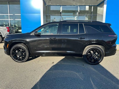 2025 Chevrolet Traverse Base