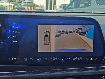 2025 Chevrolet Traverse Base