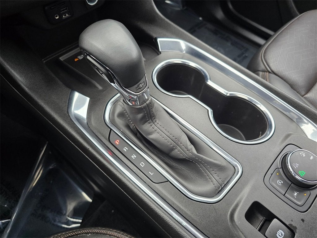 2023 Chevrolet Traverse Base