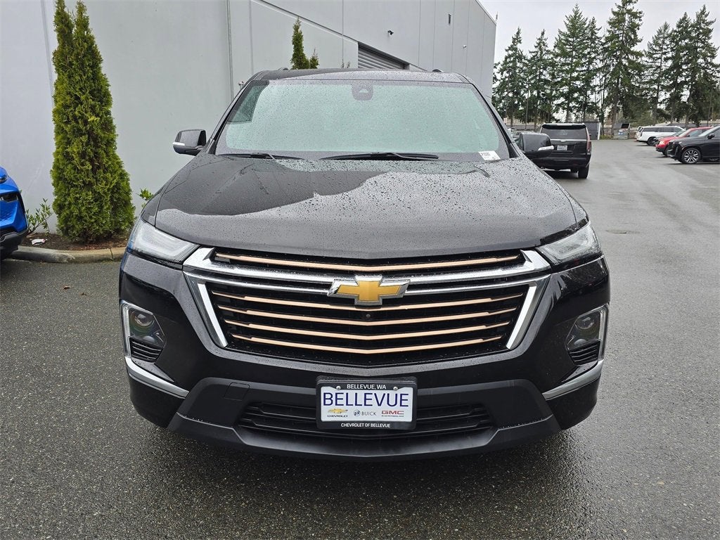 2023 Chevrolet Traverse Base