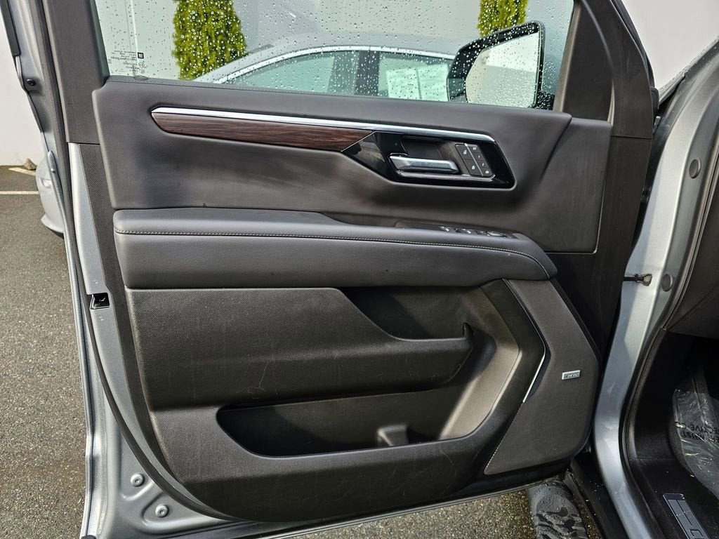 2025 Chevrolet Tahoe Base