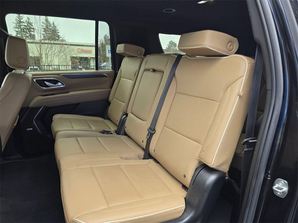 2024 Chevrolet Suburban Base