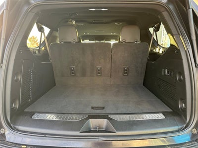 2024 Chevrolet Suburban Base