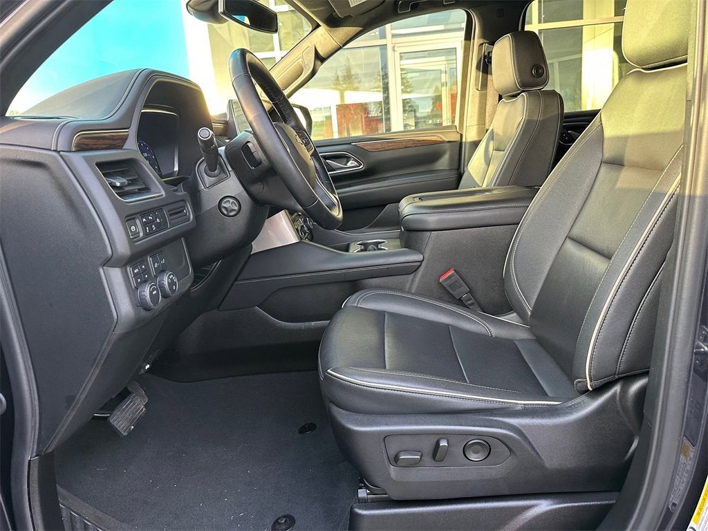 2024 Chevrolet Suburban Base