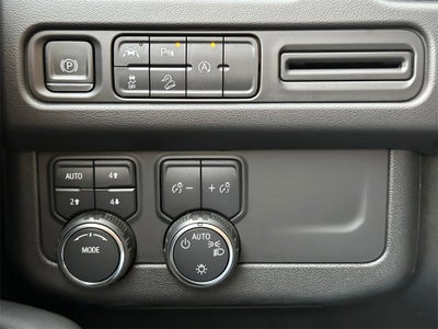 2024 Chevrolet Suburban Base