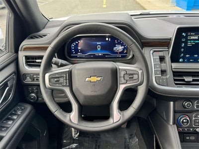 2023 Chevrolet Suburban Base