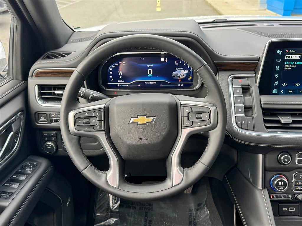 2023 Chevrolet Suburban Base