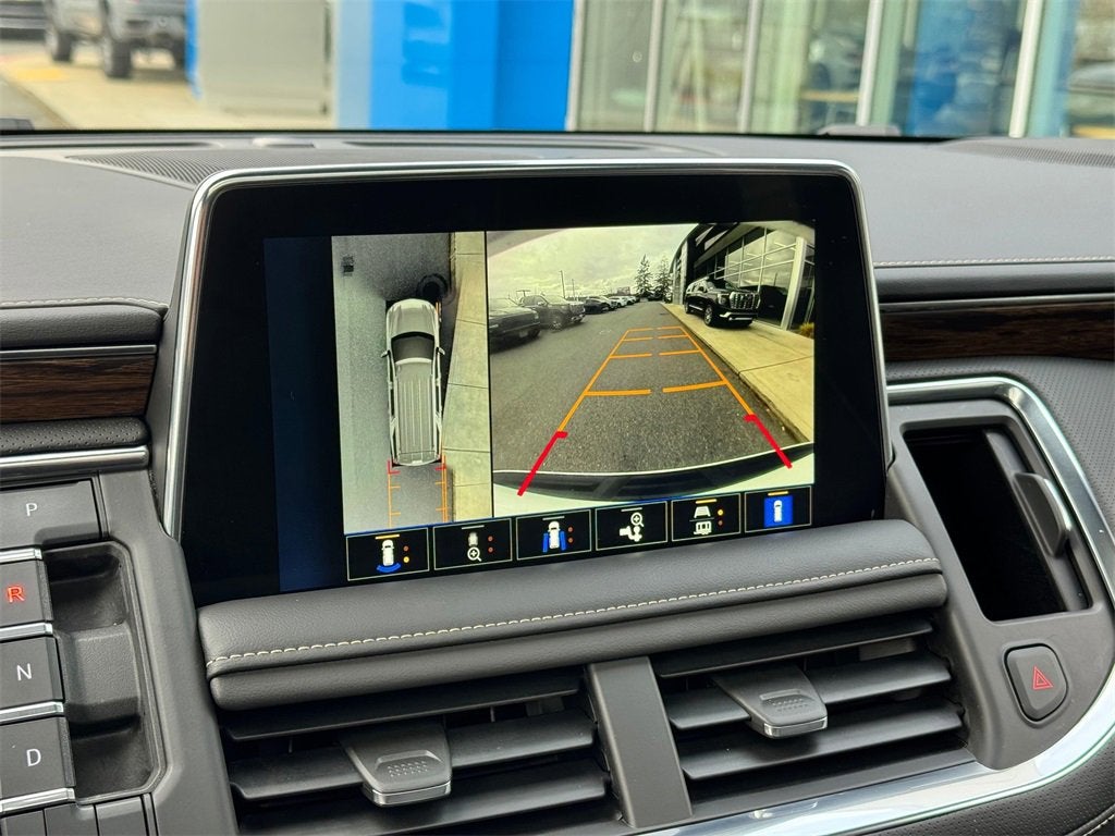 2023 Chevrolet Suburban Base