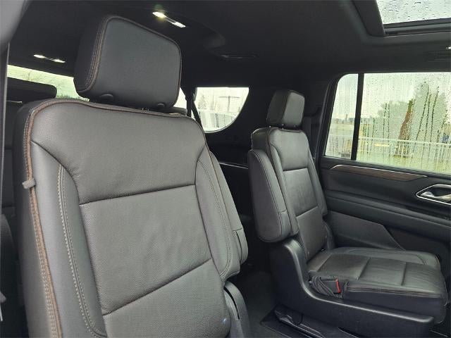 2022 Chevrolet Suburban High Country