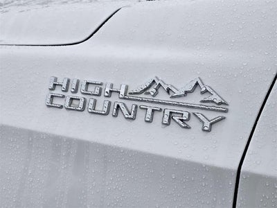 2022 Chevrolet Suburban High Country