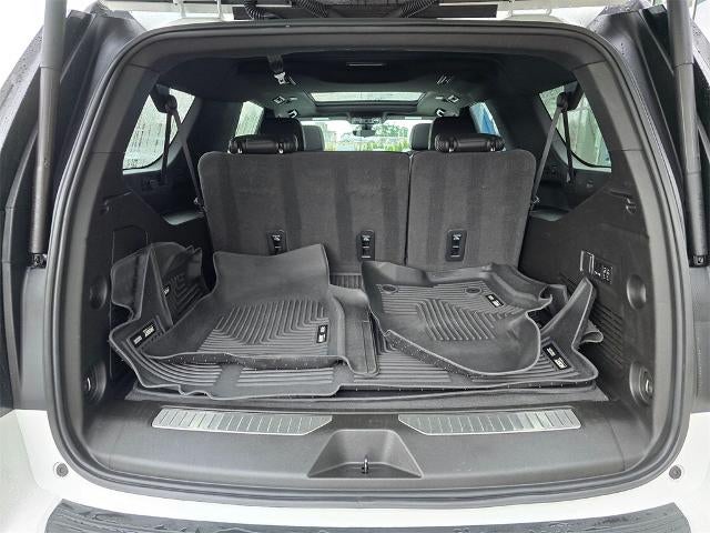 2022 Chevrolet Suburban High Country