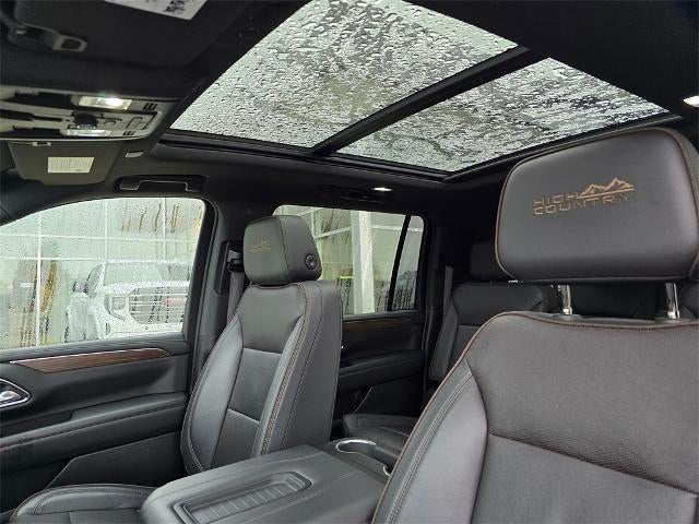 2022 Chevrolet Suburban High Country