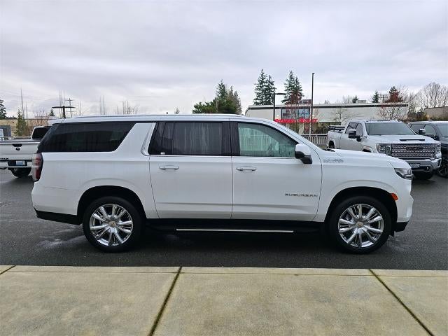 2022 Chevrolet Suburban High Country