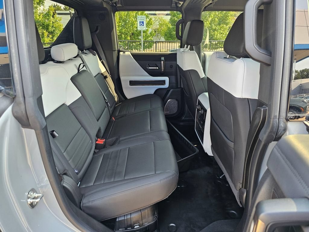 2024 GMC HUMMER EV Pickup Base