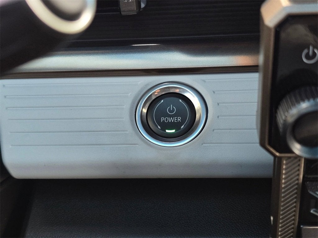 2024 GMC HUMMER EV Pickup Base