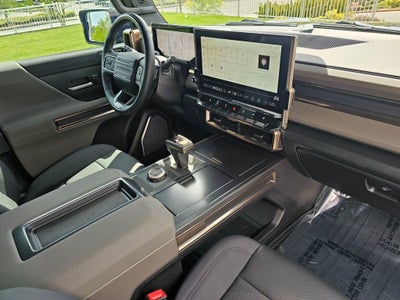 2025 GMC HUMMER EV Pickup Base
