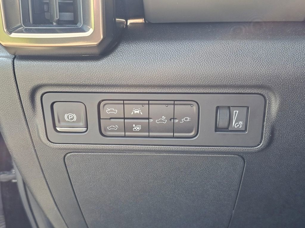 2025 GMC HUMMER EV Pickup Base