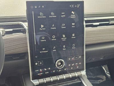 2025 GMC Sierra EV Base