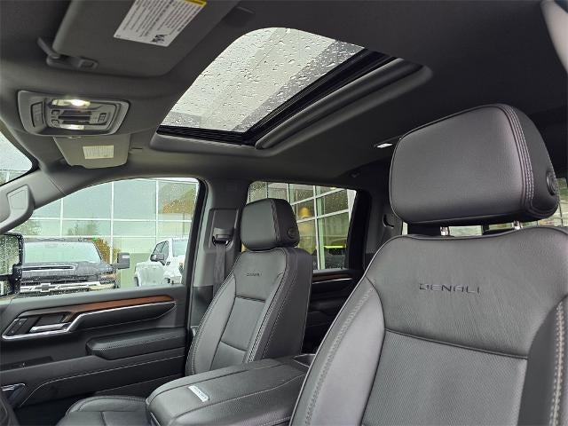 2024 GMC Sierra 3500 HD Denali