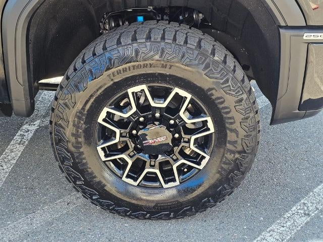 2025 GMC Sierra 2500 HD AT4X