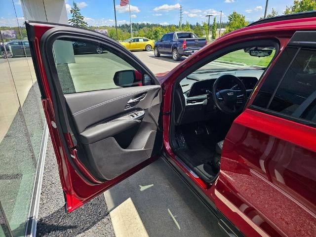 2024 Cadillac XT4 Sport