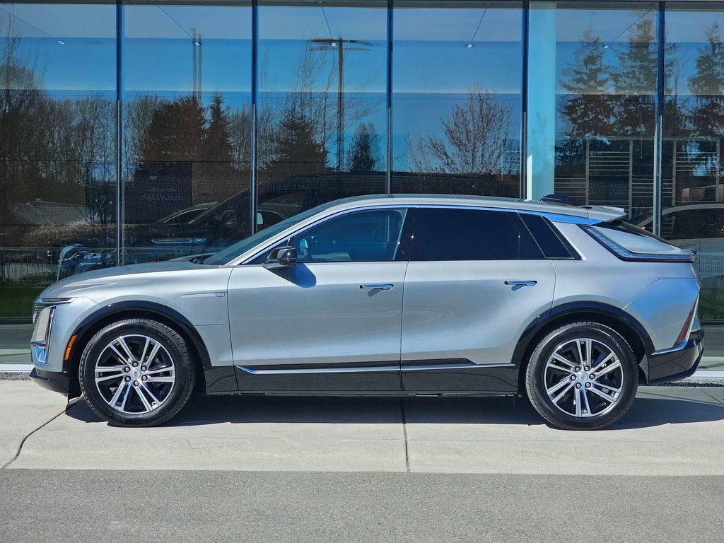 2025 Cadillac LYRIQ Base
