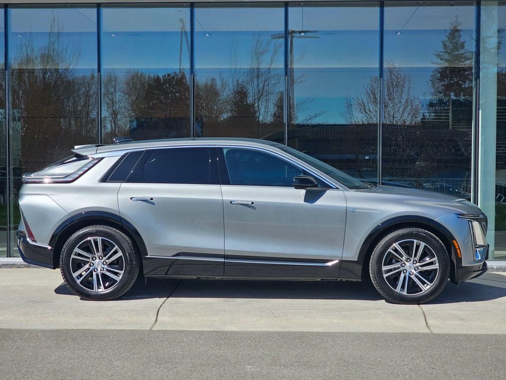 2025 Cadillac LYRIQ Base