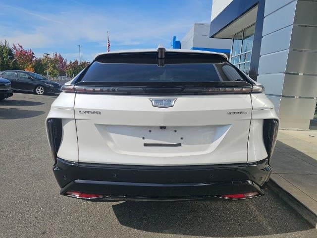 2024 Cadillac LYRIQ Sport 1