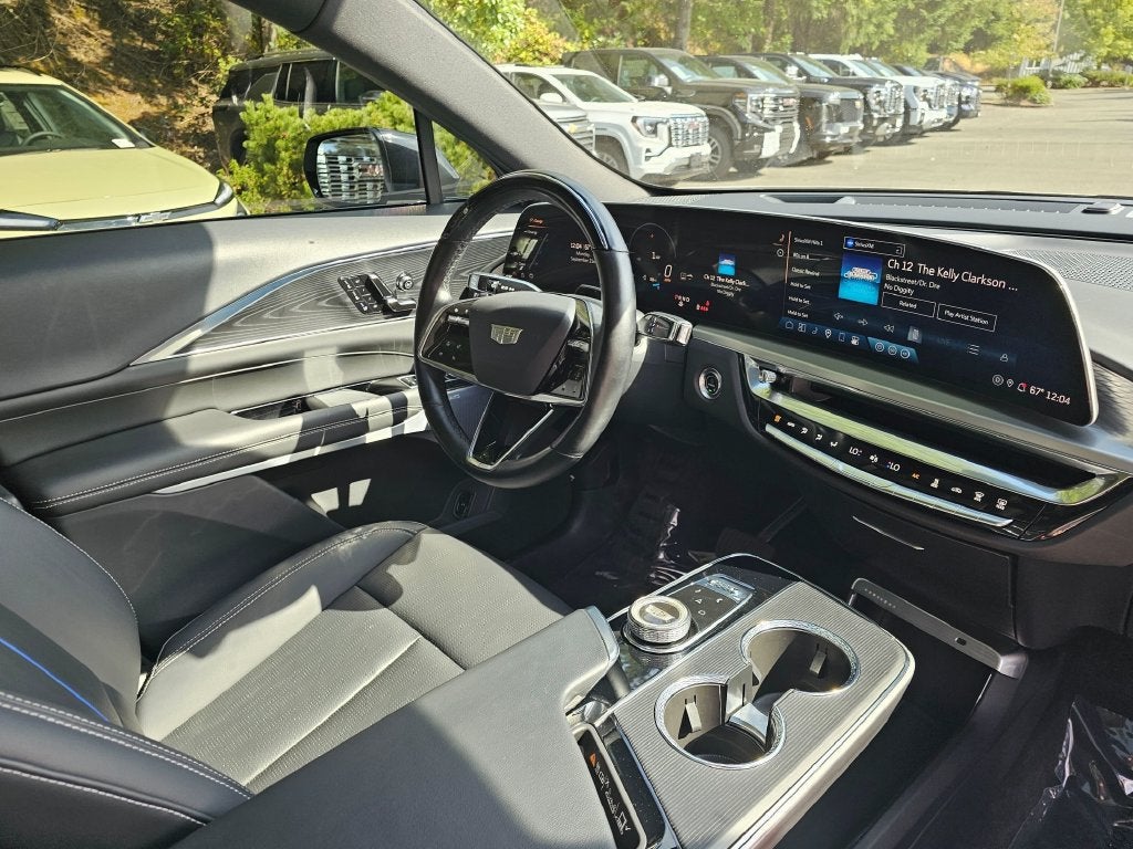 2024 Cadillac LYRIQ Base