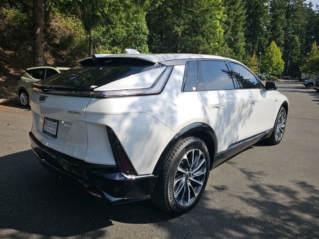 2024 Cadillac LYRIQ Base