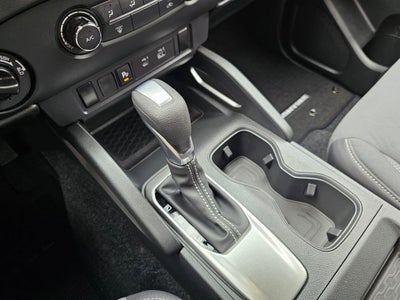 2023 Nissan Frontier Base