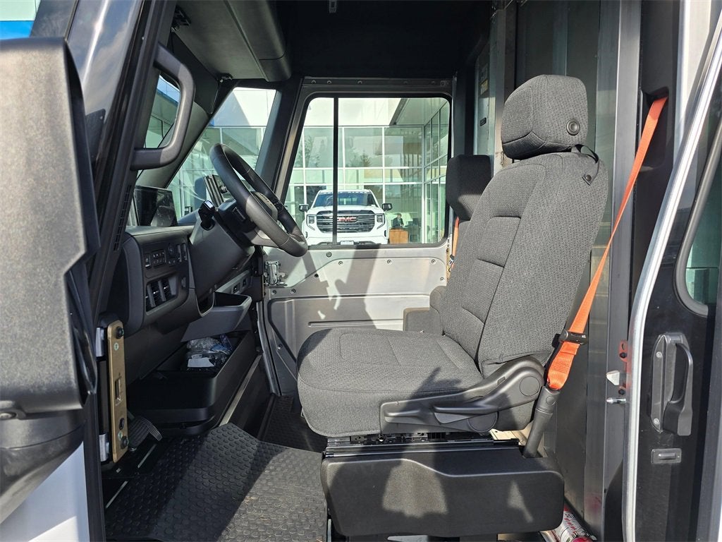 2024 BrightDrop Zevo 600 Base