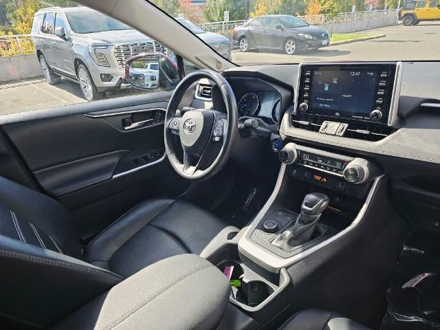 2021 Toyota RAV4 Hybrid LE